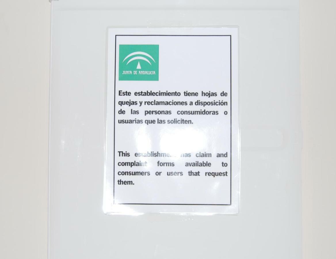 Centrico Nuevo Dos Banos Parking Apartament Sewilla Zewnętrze zdjęcie