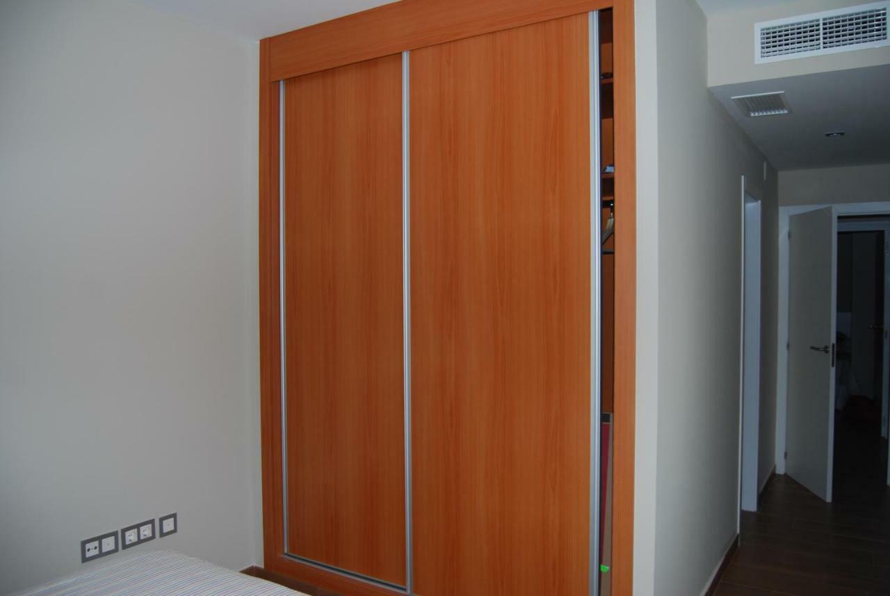 Centrico Nuevo Dos Banos Parking Apartament Sewilla Zewnętrze zdjęcie